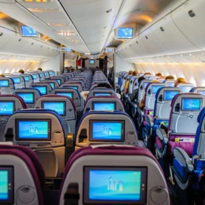 Volo intercontinentale di ritorno - sposa